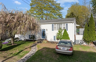 42 Hazel St, Attleboro, MA 02703