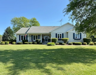 7975 Summit Dr, Delavan, WI 53115