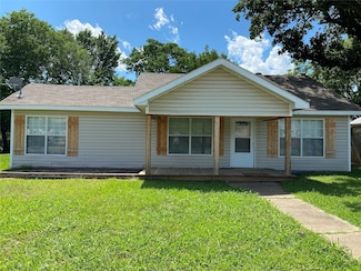 917 N Naid St, Grand Saline, TX 75140