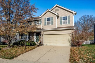 221 Fryer Ct, Fairborn, OH 45324
