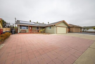 1115 John St, Salinas, CA 93905