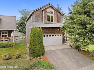 1280 Queen St, Seaside, OR 97138