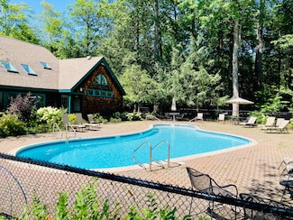 131 Temple Ave Unit 9, Old Orchard Beach, ME 04064