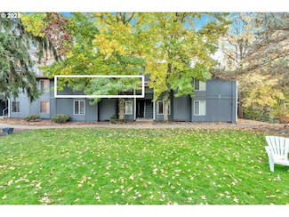 650 SW Meadow Dr Unit 222, Beaverton, OR 97006