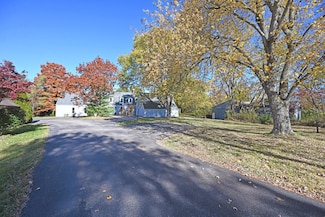 1779 Tanner Rd, Hebron, KY 41048