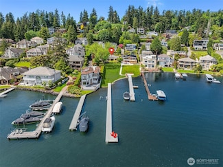 8515 NE Juanita Dr, Kirkland, WA 98034