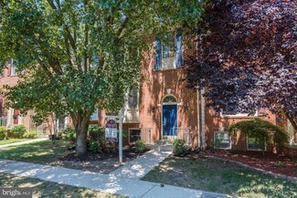 12151 Abbey Glen Ct, Woodbridge, VA 22192
