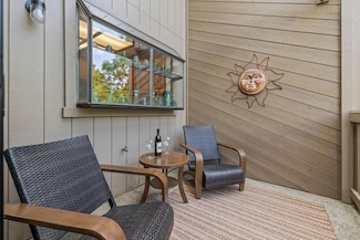 760 Dorothy Way Unit 11, Auburn, CA 95603