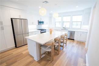 232 Averett Ct, Claremont, CA 91711