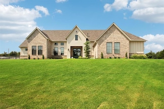 8451 Autumn Ln, Guthrie, OK 73044