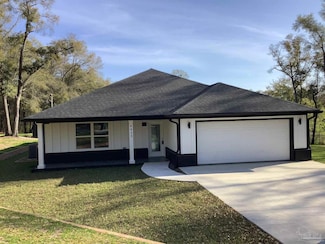 6413 Sanders St, Milton, FL 32570