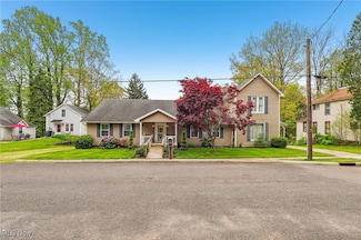 4522 Franklin St, Mantua, OH 44255