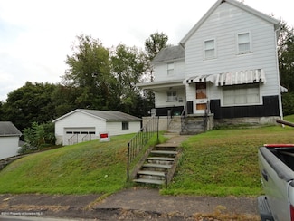 119 Division St, Olyphant, PA 18447