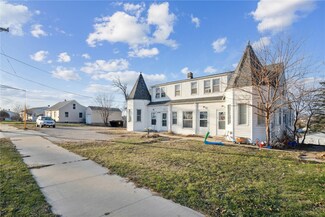 4030 Johnson Ave NW, Cedar Rapids, IA 52405