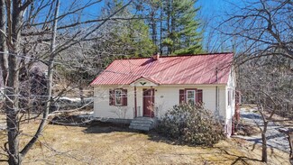 57 Franklin Rd, Jay, ME 04239