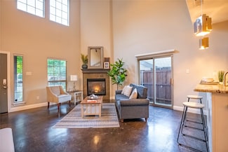 4613 El Campo Ave, Fort Worth, TX 76107
