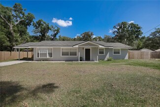 5402 Eureka Springs Rd, Tampa, FL 33610