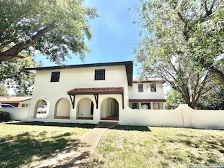 520 Sagecrest Dr, San Antonio, TX 78232
