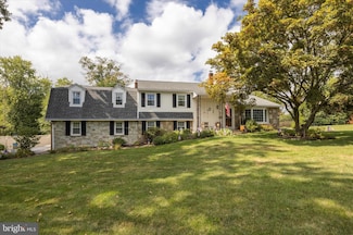 563 Trenton Rd Unit B, Fairless Hills, PA 19030