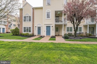 143 Naomi Ct Unit 815, Levittown, PA 19057