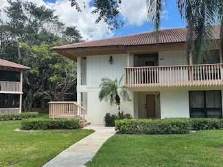 147 Brackenwood Rd, Palm Beach Gardens, FL 33418