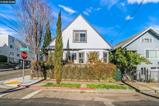 1302 E 19th St, Oakland, CA 94606