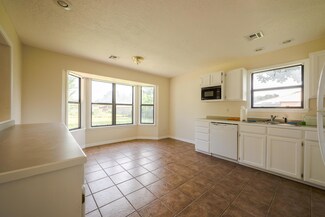 110 W Monroe St, Jay, OK 74346
