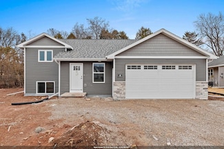 46 Gibson Ct, Oshkosh, WI 54902