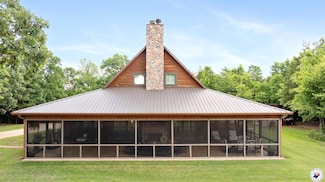 5688 Texas 8, Douglassville, TX 75560