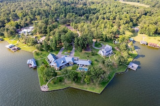 23 Eagle Point Dr W, Mount Vernon, TX 75457