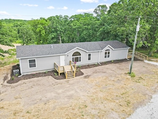 1271 County Unit 2445, Huntsville, MO 65259