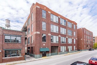 630 N College Ave Unit 206, Indianapolis, IN 46204