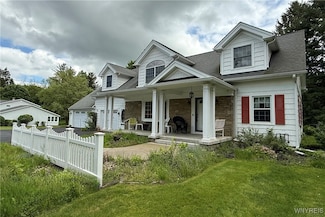 286 Porterville Rd, East Aurora, NY 14052
