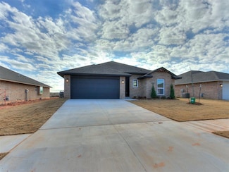 4022 Lynford Ln, Norman, OK 73071