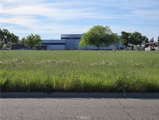 833 Beechcraft Ave, Merced, CA 95341