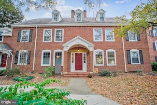 4518 36th St S Unit B1, Arlington, VA 22206