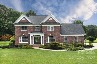 2439 Eagle Dr NE, Conover, NC 28613