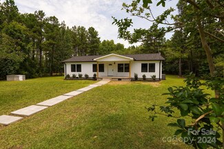 1789 Shropshire Rd, Heath Springs, SC 29058