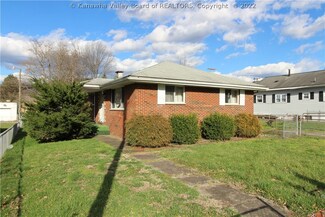 5112 Washington Ave SE, Charleston, WV 25304