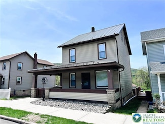 404 White St, Palmerton, PA 18071