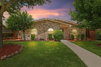 4043 Star Trek Ln, Garland, TX 75044