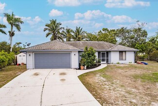 2497 54th Terrace SW, Naples, FL 34116
