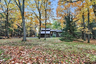 98 Beaver Dam Rd, Voorheesville, NY 12186