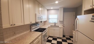 1083 Willow Branch Ave, Jacksonville, FL 32205