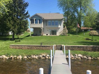 75 Lane 201 Ball Lake, Hamilton, IN 46742