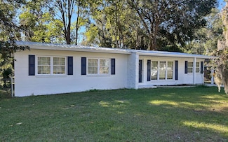 1126 NW Ashley St, Lake City, FL 32055