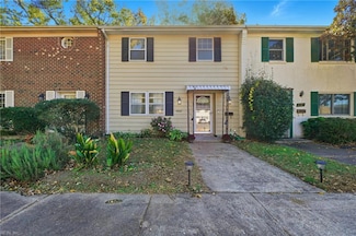 4505 Saint John Ct, Virginia Beach, VA 23455