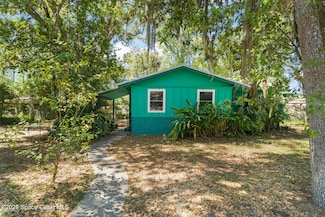 290 Pine St, Ormond Beach, FL 32174