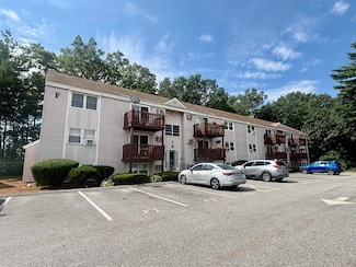 210 Circle Rd Unit 1, Manchester, NH 03103