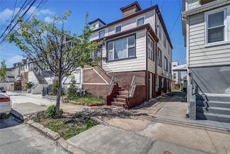 6928 Almeda Ave, Arverne, NY 11692
